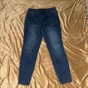 Women’s Tahari Jeans
